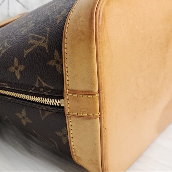 BA1013 Authentic Louis Vuitton Alma handbag - Picture 8 of 12